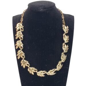 Floral Flower Gold Tone Necklace Bloomcore 8.25" Unsigned